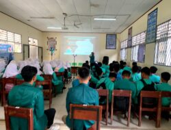 SOSIALISASI ANTI KORUPSIOLEH MAHASISWA/I AKUNTANSI UNIVERSITAS MUHAMMADIYAHRIAU DI UPT SMPN 7 TAMBANG