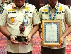 Satpol PP Provinsi Riau Raih Penghargaan dari Kabareskrim Polri Atas Kinerja Penegakan Tindak Pidana Ringan Terbaik Zona Barat