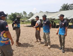 Kasatpol PP Provinsi Riau Tinjau dan Ikut Langsung Simulasi Kesiapan Tim Reaksi Cepat dalam Penanggulangan Karhutla