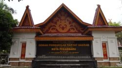 Pegiat Jurnalis Pekanbaru Pertanyakan Fungsi Pengawasan DPRD Kota Pekanbaru Terhadap Pemko Pekanbaru, Terkait Penanganan Korban ISPA di Kota Pekanbaru